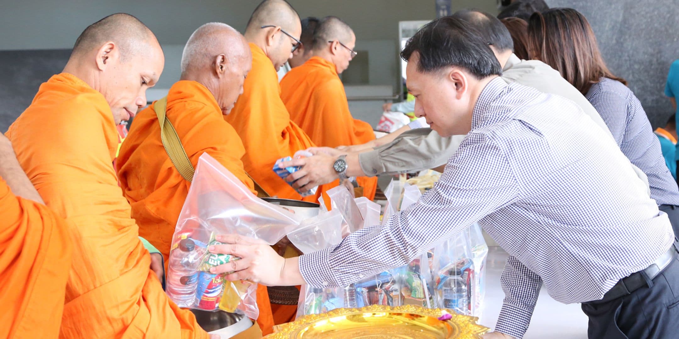 ทำบุญวันคล้ายวันสถาปนาคณะไอทีลาดกระบัง