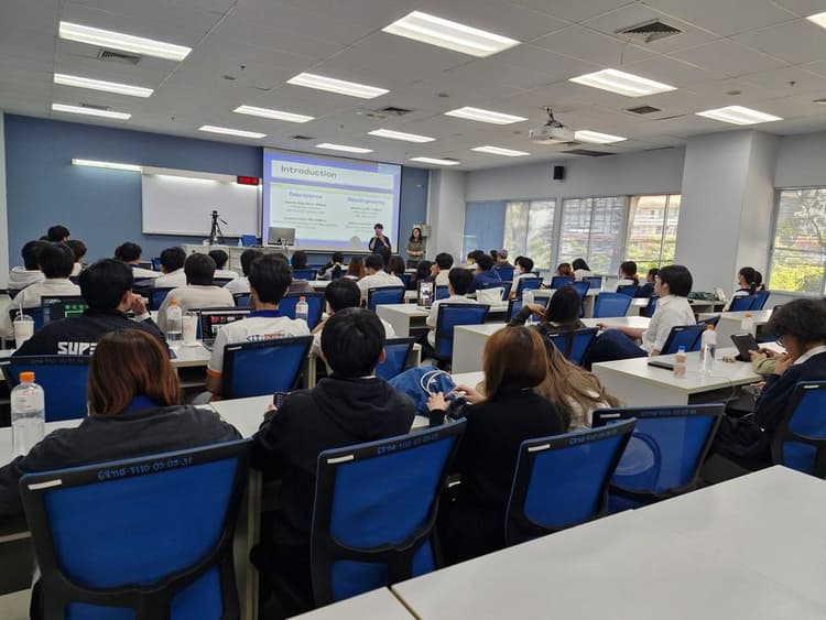 IT Ladkrabang Enhances Career Skills for Data Science Students