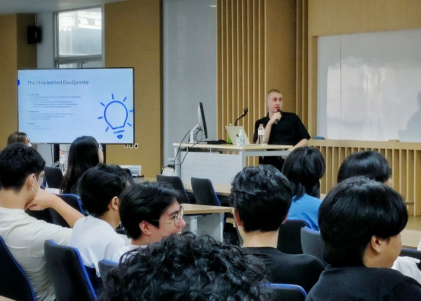 เสริมมุมมองใหม่! คณะไอทีลาดกระบังจัด Special Talk แชร์ประสบการณ์พัฒนา Web Application ด้วย Generative AI